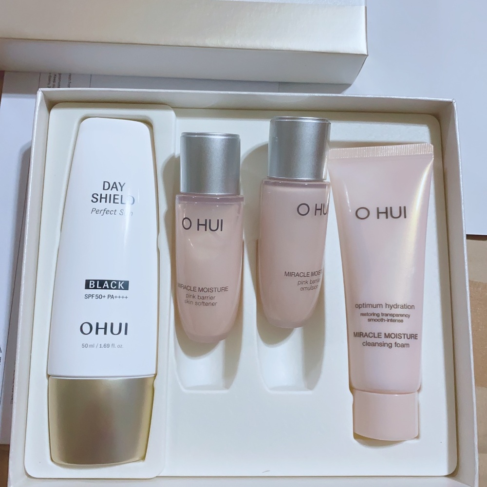 OHUI Day Shield Black Perfect Sun UV Protection Moisture Cream Special Set 4 Pcs